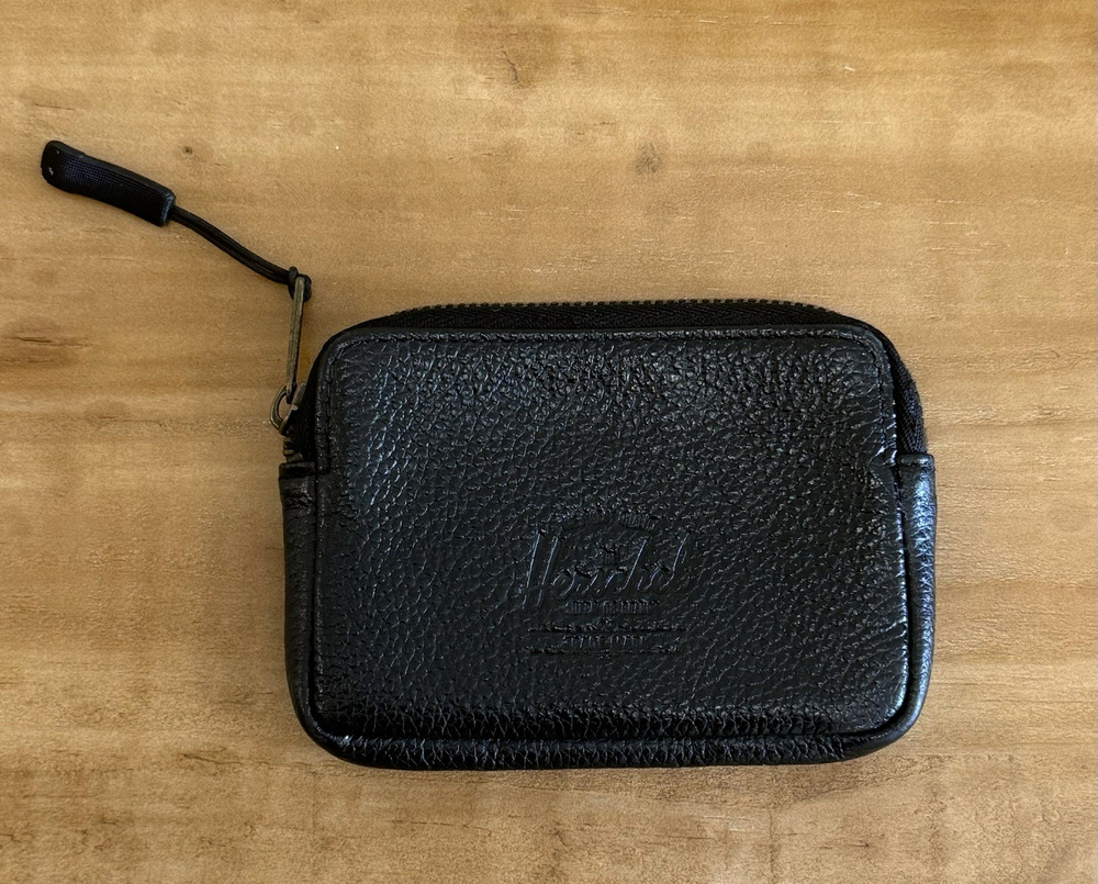Herschel Supply Co Black Zip Around Card Wallet Coin Pouch Striped Lining